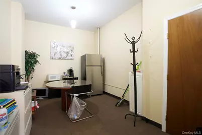 3717 Bronxwood Avenue, Bronx, NY 10469 - Photo 3