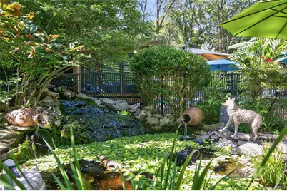 18 Roundtree Drive, Melville, NY 11747 - Photo 31