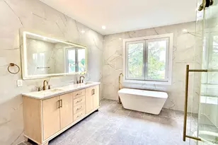 60 Periwinkle Rd, Levittown, NY 11756 - Photo 21