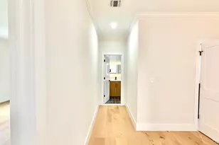 60 Periwinkle Rd, Levittown, NY 11756 - Photo 17