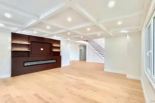 60 Periwinkle Rd, Levittown, NY 11756 - Photo 5