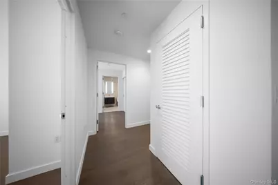 131-05 40th Road #17M, Flushing, NY 11354 - Photo 11