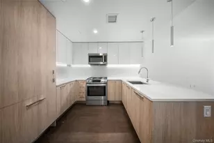 13105 40th Rd, Flushing, NY 11354 - Photo 5