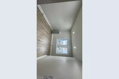 15070 Foch Boulevard, Jamaica, NY 11434 - Photo 9