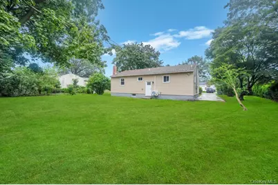 118 S 31st Street, Wyandanch, NY 11798 - Photo 15