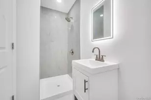 118 S 31st St, Wyandanch, NY 11798 - Photo 9