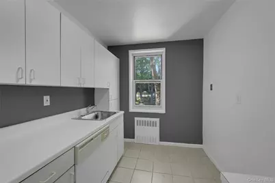 5 Sadore Lane #3S, Yonkers, NY 10710 - Photo 17