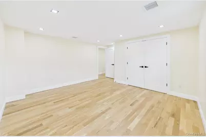 49 Griddle Lane, Levittown, NY 11756 - Photo 25