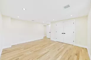 49 Griddle Ln, Levittown, NY 11756 - Photo 25