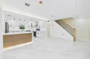 49 Griddle Ln, Levittown, NY 11756 - Photo 11