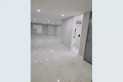 12351 146th Street, Baisley Park, NY 11436 - Photo 9