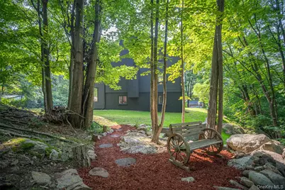 10 Holiday Lane, Greenwood Lake, NY 10925 - Photo 47