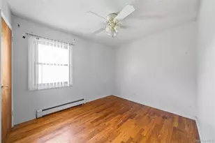 2986 Valley Rd, Wantagh, NY 11793 - Photo 9