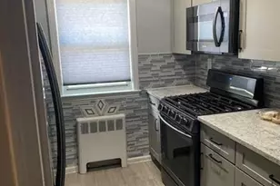 717 Tuckahoe Rd, Yonkers, NY 10710 - Photo 3