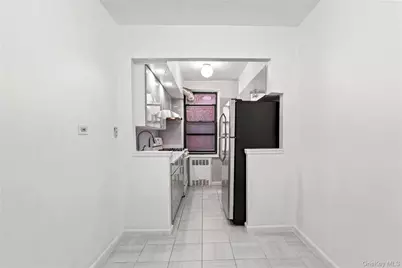 66-15 Wetherole Street #D12, Rego Park, NY 11374 - Photo 11