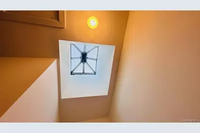 64-09 Woodside Avenue #2 Family Frame, Woodside, NY 11377 - Photo 9