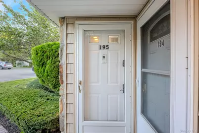 195 Lake Pointe Circle #195, Middle Island, NY 11953 - Photo 3