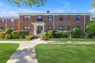 1197 E Broadway, Hewlett, NY 11557 - Photo 1