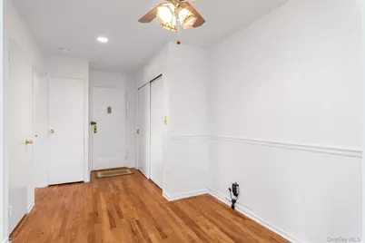 1197 E Broadway #K24, Hewlett, NY 11557 - Photo 5