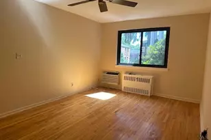 5 Lawrence Dr, White Plains, NY 10603 - Photo 3