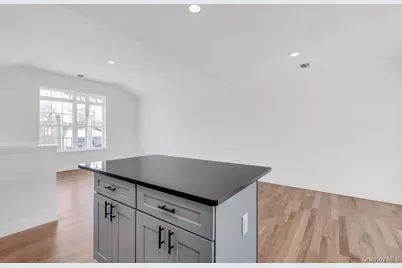 N/C Ronkonkoma Avenue, Ronkonkoma, NY 11779 - Photo 9