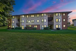 15 Essex Pl, Yorktown Heights, NY 10598 - Photo 13