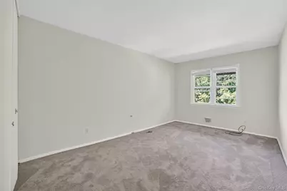 15 Essex Place #15K, Yorktown Heights, NY 10598 - Photo 7