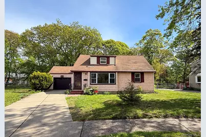 539 Mitchell Street, Uniondale, NY 11553 - Photo 15