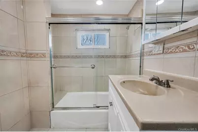 10312 114th Street, Richmond Hill, NY 11419 - Photo 5