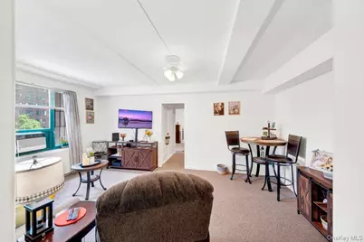 1595 Metropolitan Avenue #7D, Bronx, NY 10462 - Photo 5