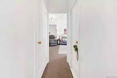 1595 Metropolitan Avenue #7D, Bronx, NY 10462 - Photo 19