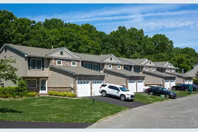 5000 Townhouse Drive #2401, Coram, NY 11727 - Photo 3