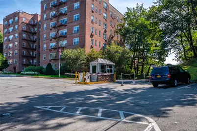 611 Palmer Road #4Y, Yonkers, NY 10701 - Photo 19