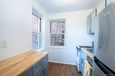 611 Palmer Road #4Y, Yonkers, NY 10701 - Photo 13