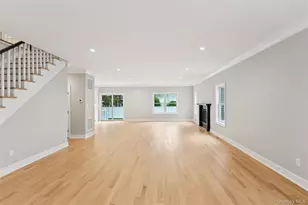 111 Fairfield Ave, Port Washington, NY 11050 - Photo 3