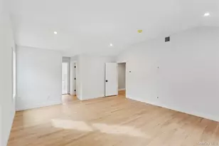 111 Fairfield Ave, Port Washington, NY 11050 - Photo 11