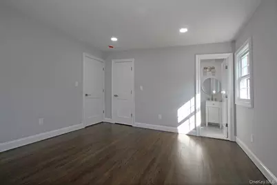 16 Eleanor Road, Plainview, NY 11803 - Photo 15