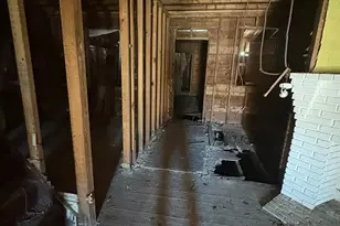 125 S Clinton Ave, Bay Shore, NY 11706 - Photo 5