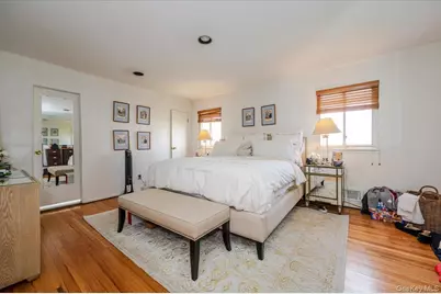 77 Tioga Avenue, Atlantic Beach, NY 11509 - Photo 13