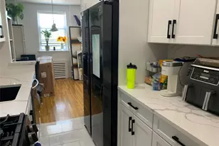 377 N Broadway, Yonkers, NY 10701 - Photo 7