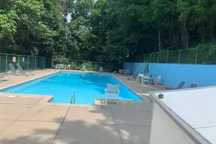 377 N Broadway, Yonkers, NY 10701 - Photo 11