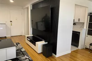 377 N Broadway, Yonkers, NY 10701 - Photo 3