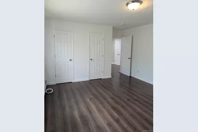 9C Hemlock Drive #47, Bay Shore, NY 11706 - Photo 5