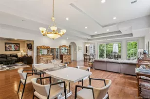 382 Altessa Blvd, Melville, NY 11747 - Photo 11