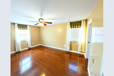 10712 95th Avenue, Ozone Park, NY 11416 - Photo 19