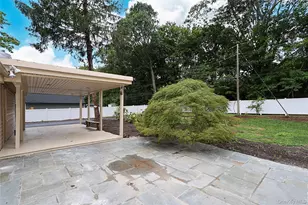 81 Carriage Ln, Roslyn Heights, NY 11577 - Photo 37