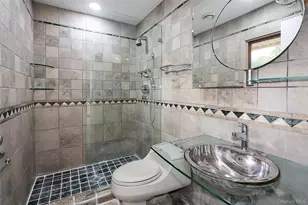 81 Carriage Ln, Roslyn Heights, NY 11577 - Photo 27