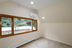 81 Carriage Ln, Roslyn Heights, NY 11577 - Photo 31