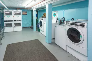 242 E 87th St, New York, NY 10128 - Photo 9