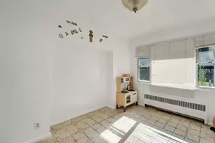 9 Melville Rd N, Huntington Station, NY 11746 - Photo 5